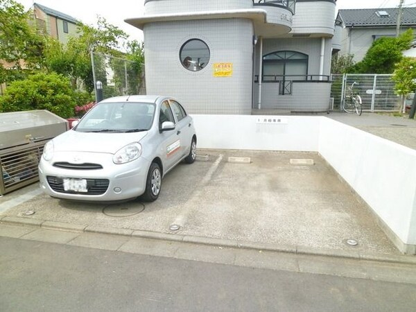 駐車場(★駐車場★)