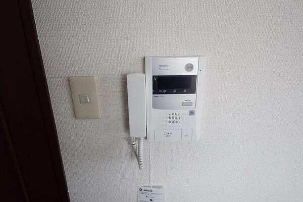 設備(TVモニターホン)