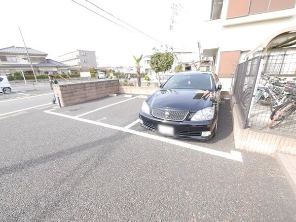 駐車場(★お問い合わせはタウンハウジングへ★)
