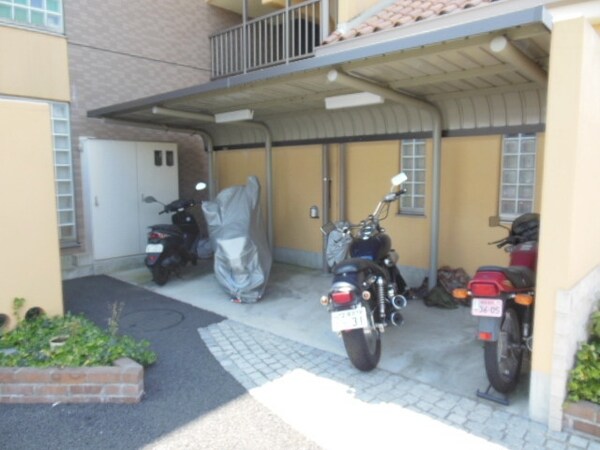 その他(★バイク用駐輪場があるんです★)