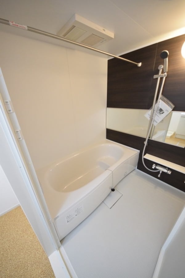 バス／シャワールーム等(★お部屋探しは株式会社タウンハウジング東京まで★)