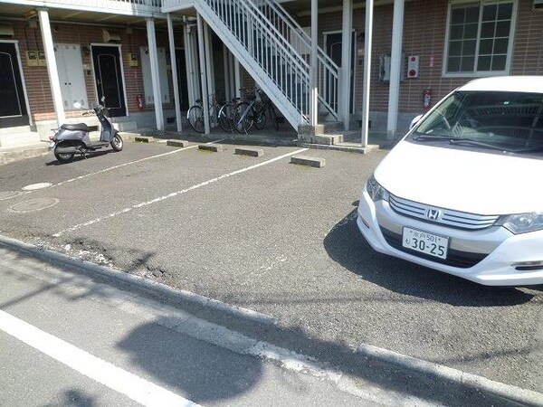 駐車場(★お部屋探しは株式会社タウンハウジング東京まで★)