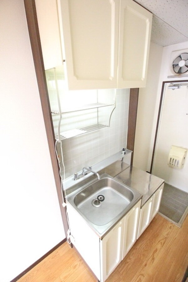 キッチン(★お部屋探しは株式会社タウンハウジング東京まで★)