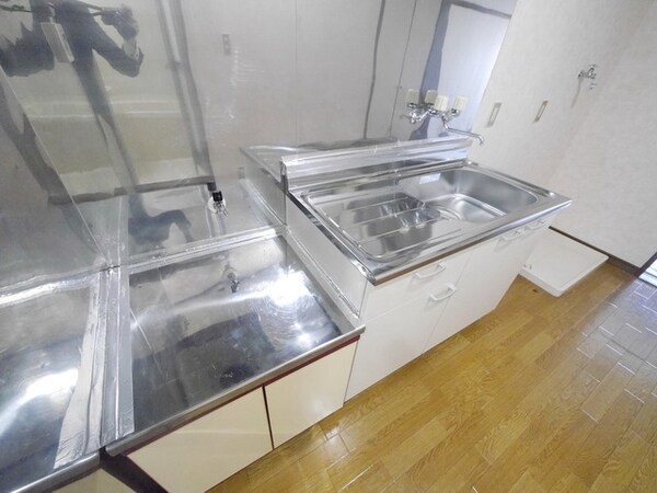 キッチン(★お部屋探しは株式会社タウンハウジング東京まで★)