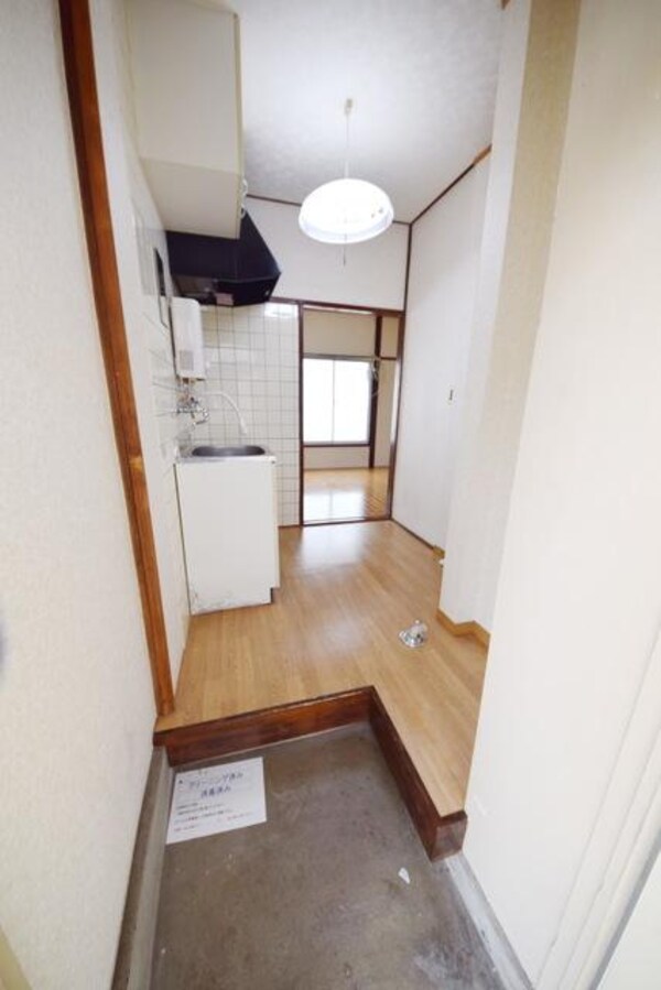 玄関(★お部屋探しは株式会社タウンハウジング東京まで★)