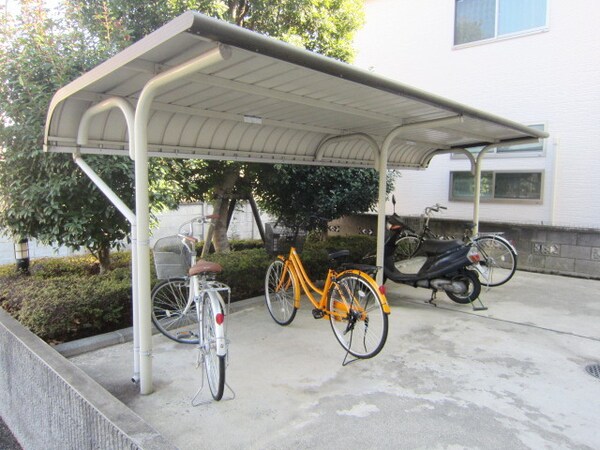 共有部分(★屋根付き駐輪場です★)