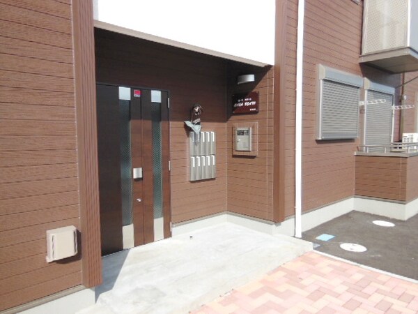 エントランス(★お部屋探しは株式会社タウンハウジング東京まで★)