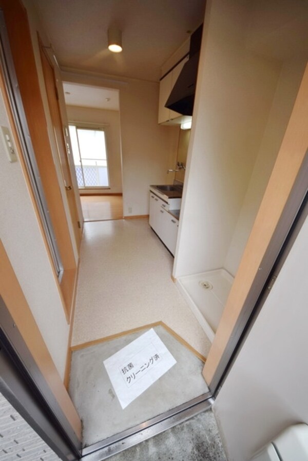 玄関(★お部屋探しは株式会社タウンハウジング東京まで★)