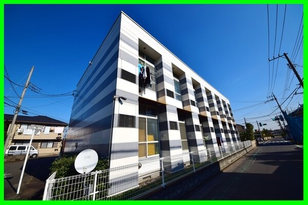 外観(★南向きで陽当たり良好なんです★)