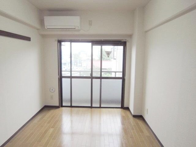 物件内観写真3　(★お問い合わせはタウンハウジング聖蹟桜ヶ丘店まで★)