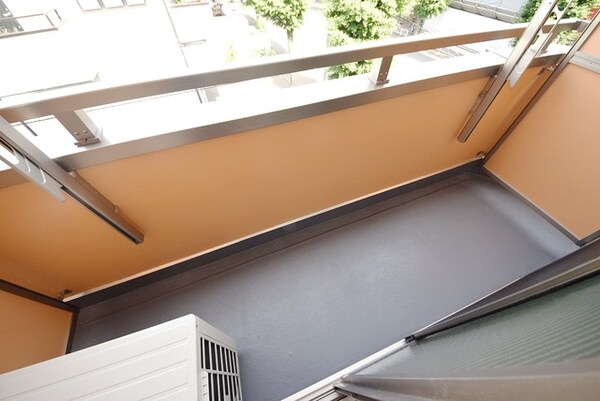 バルコニー(★お問い合わせはタウンハウジング聖蹟桜ヶ丘店まで★)