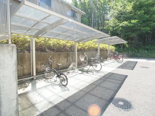 共有部分(☆屋根付きの駐輪場☆)