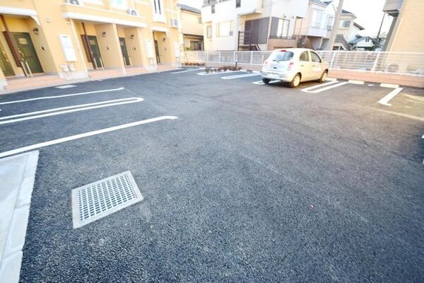 駐車場(★敷地内駐車場です★)