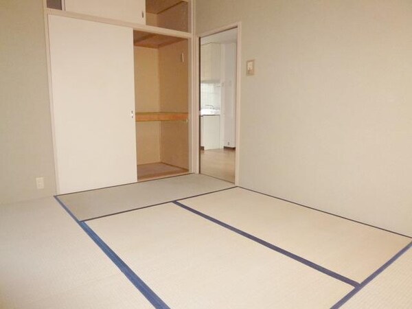 寝室(★お部屋探しはタウンハウジング高幡不動店まで★)