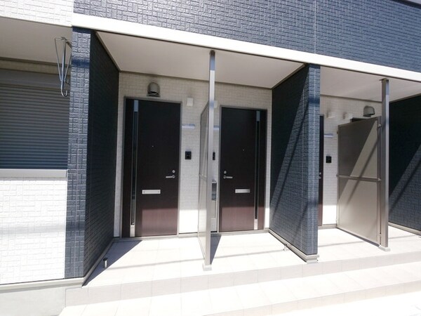 エントランス(★お部屋探しは株式会社タウンハウジング東京まで★)