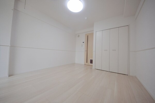 その他室内・内装(★お掃除のしやすいフローリングのお部屋です★)
