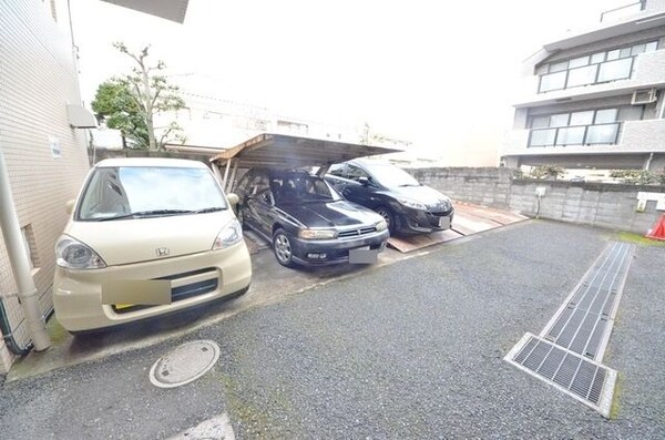 駐車場(★お部屋探しは株式会社タウンハウジング東京まで★)