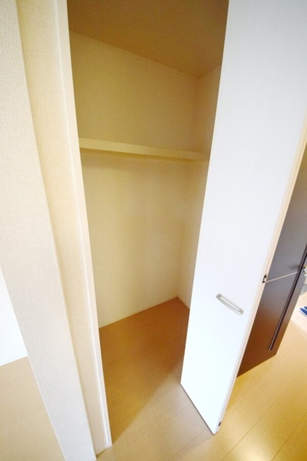 その他(★収納はリビングにもあります★)