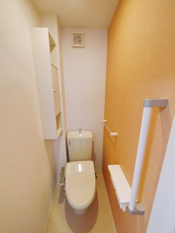 トイレ(★お部屋探しは株式会社タウンハウジング東京まで★)