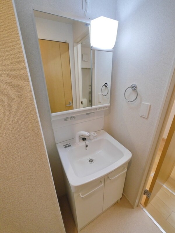 洗面(★お部屋探しは株式会社タウンハウジング東京まで★)