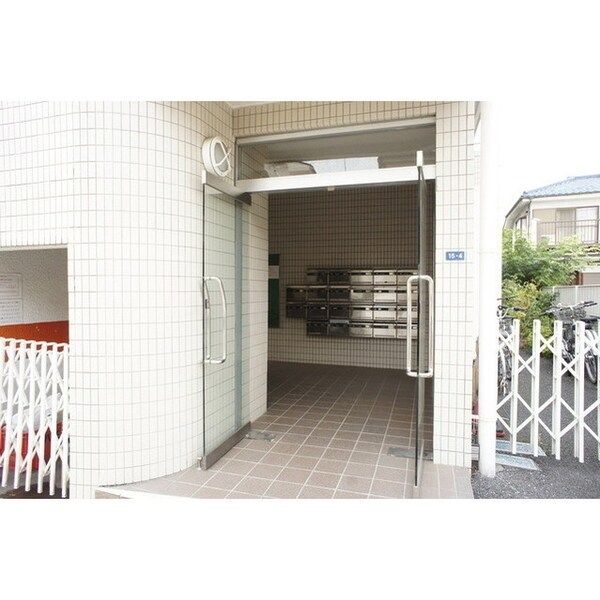 エントランス(★お部屋探しは株式会社タウンハウジング東京まで★)