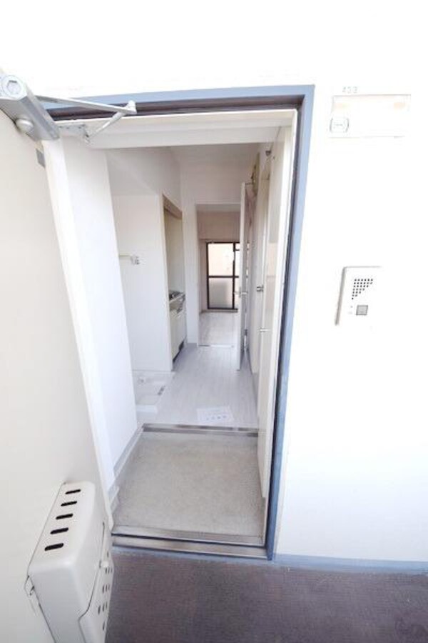 玄関(★お部屋の入口です★)