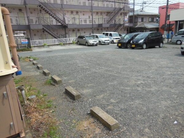 駐車場(★お部屋探しは株式会社タウンハウジング東京まで★)