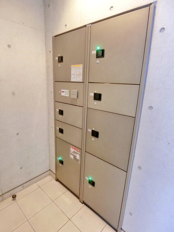 共有部分(♪留守中のお荷物受取に便利な宅配BOX♪)