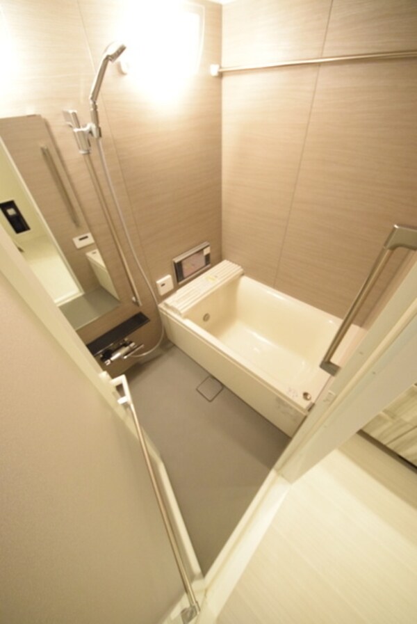 バス／シャワールーム等(★お部屋探しは株式会社タウンハウジング東京まで★)
