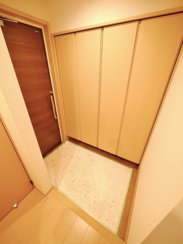 玄関(★お部屋探しはタウンハウジング多摩センター店★)