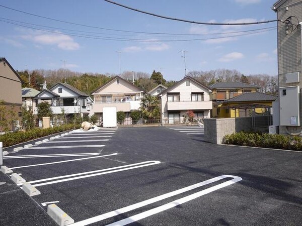 駐車場(★お部屋探しは株式会社タウンハウジング東京まで★)