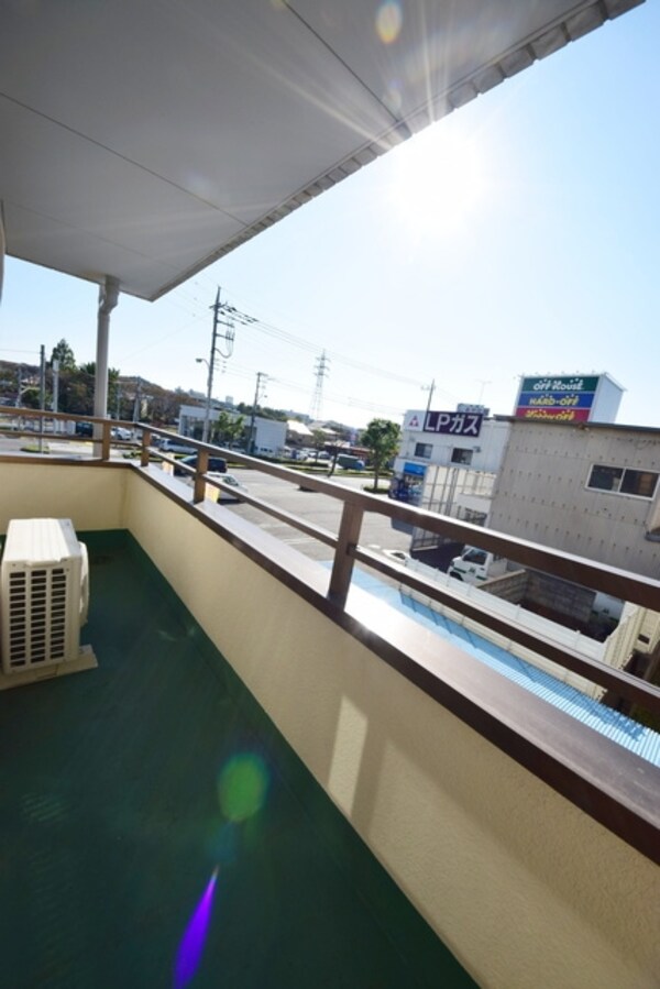 バルコニー(★お部屋探しはタウンハウジング高幡不動店まで★)
