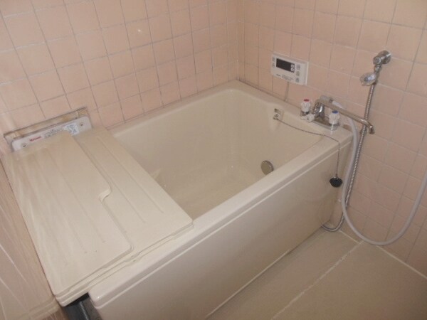 バス／シャワールーム等(★お部屋探しは株式会社タウンハウジング東京まで★)