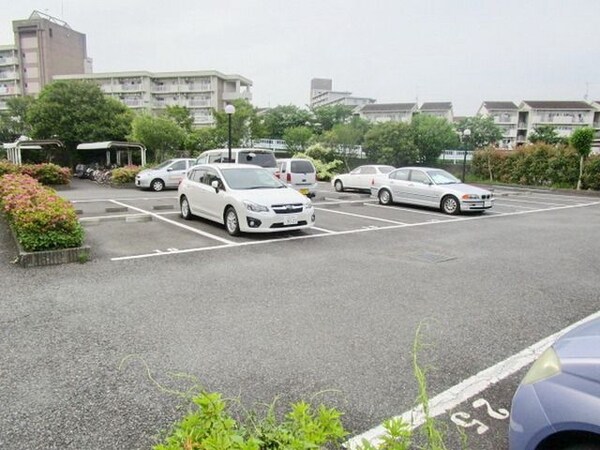 駐車場(～敷地内駐車場～)