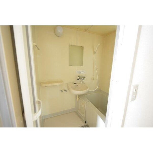 バス／シャワールーム等(★お部屋探しは株式会社タウンハウジング東京まで★)