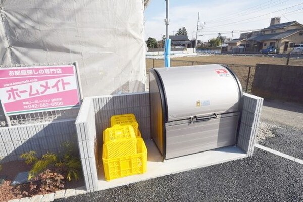 共有部分(★建物専用ごみストッカー★)