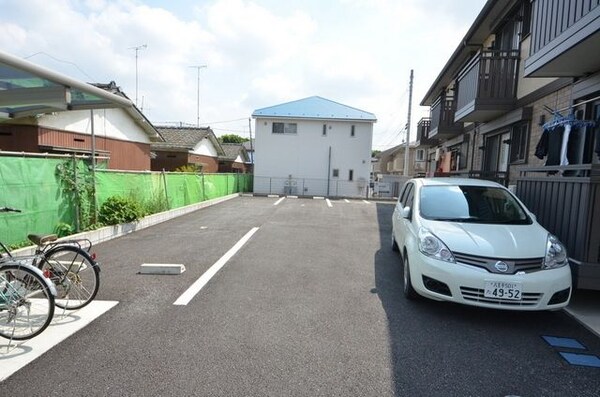 駐車場(★お部屋探しは株式会社タウンハウジング東京まで★)