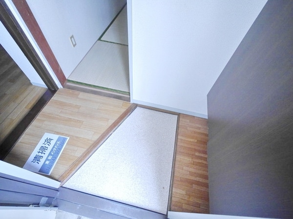 玄関(★お部屋探しはタウンハウジング多摩センター店まで★)