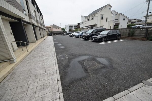 駐車場(★お問い合わせはタウンハウジング聖蹟桜ヶ丘店まで★)