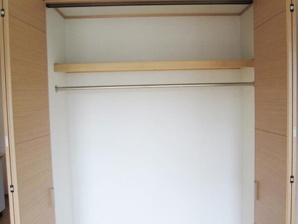 収納(♪たっぷり入るクローゼット♪)