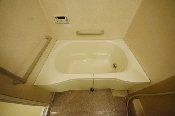 バス／シャワールーム等(★バスタブ★)