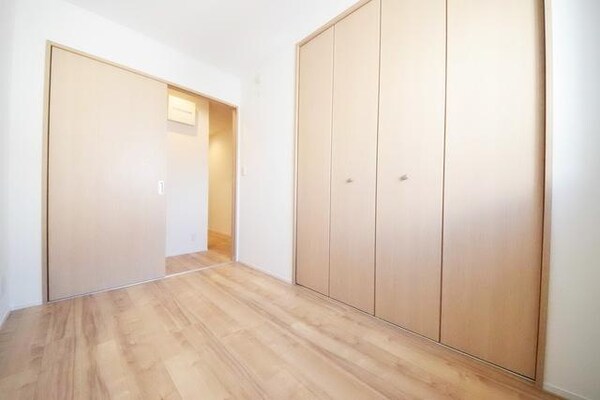 寝室(室内・室内設備)