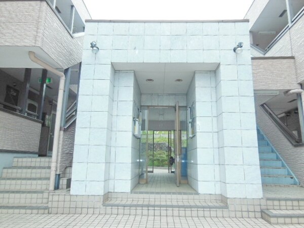 エントランス(エントランス)