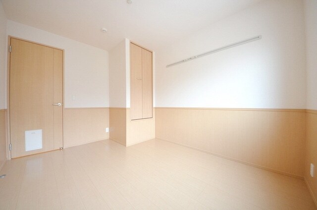 物件内観写真23　(☆広々洋室♪☆)