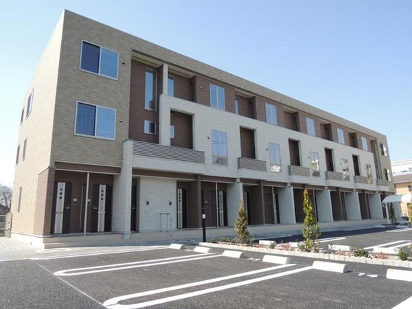 その他(♪エントランス側かた見て♪)