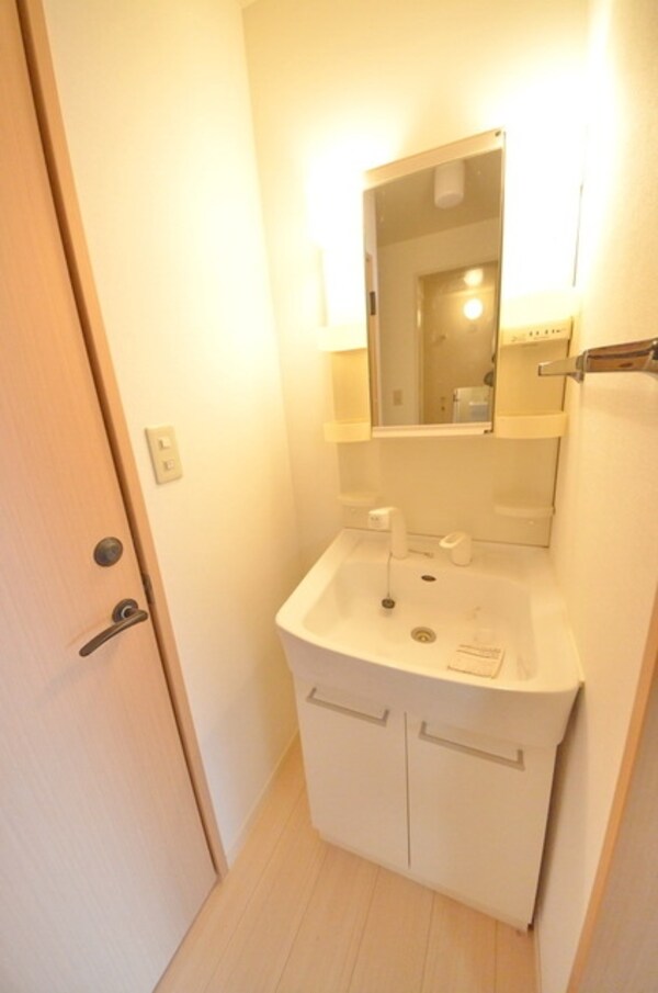 洗面(★お部屋探しは株式会社タウンハウジング東京まで★)