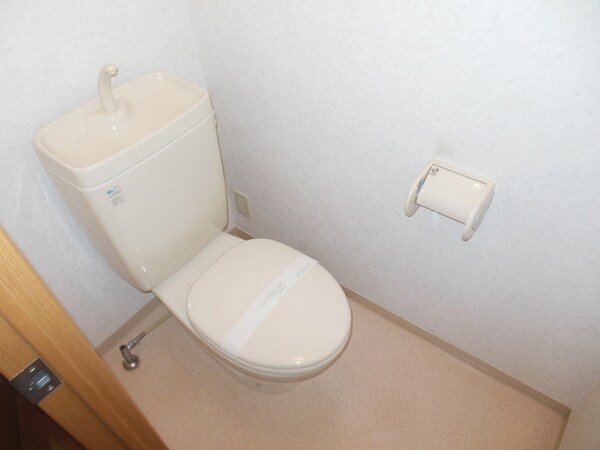 トイレ(★お部屋探しは株式会社タウンハウジング東京まで★)