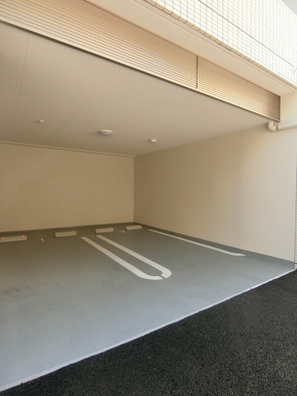 駐車場(駐車場)