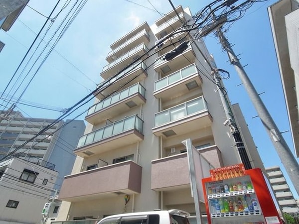 外観(♪重厚感ある建物ですね！♪)