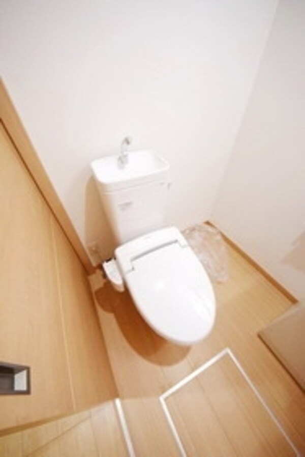 トイレ(★同施工会社の同シリーズ物件のイメージ写真★)